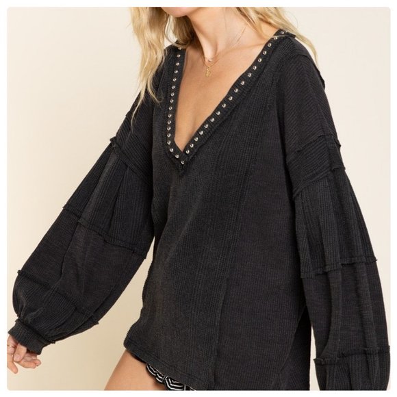 POL Raw Edge Color Block Top - Picture 10 of 16